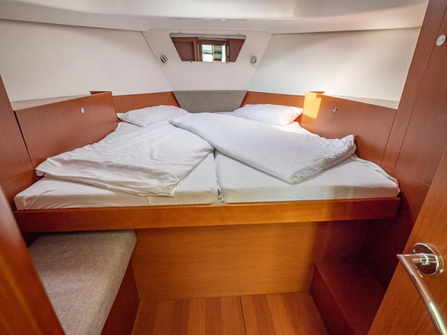 BeneteauSwift Trawler 34 (Lore)  - 26