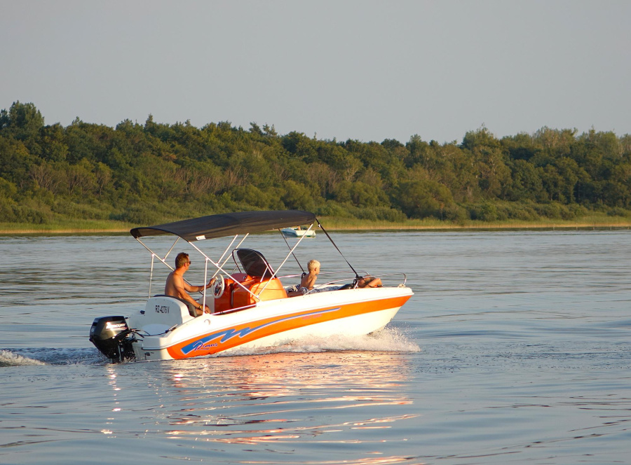 Photo #1 - Remus450 Open (04 Remus 450 Open gr./w.) in Marina Eldenburg - 1651