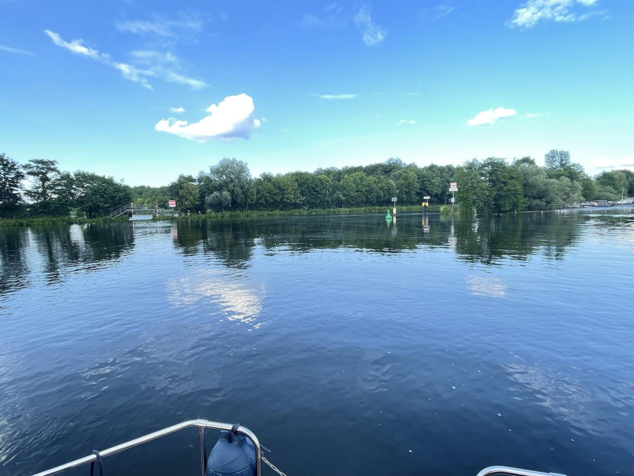 Photo #3 - RollyRB2 (Sandra | Rollyboot2023 | Wohnyacht 8.2 - SUP-Board) in Malchow - 1782