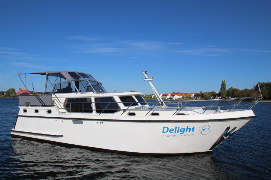Photo #1 - Proficiat1300 Exclusive (Delight) in Charterpoint Müritz oHG - 1795