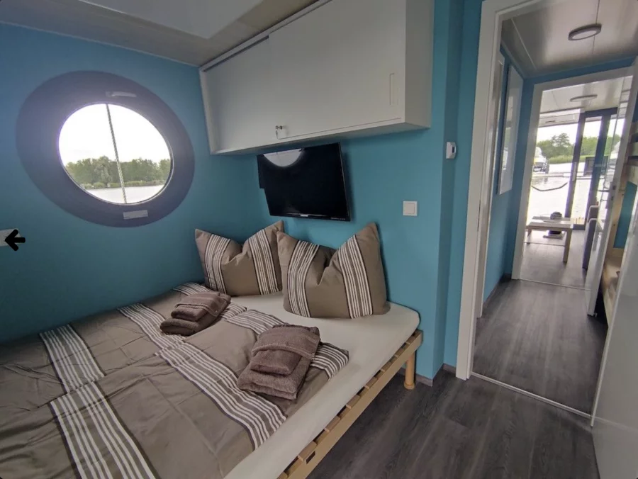 1Woodstream-Hausboot (MeinFERIENBOOT Barcelona)  - 11