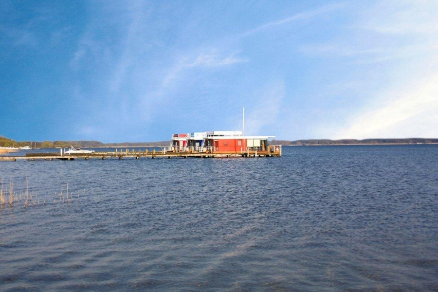 Photo #4 - 1Floating 44 Schwimmferienhaus (MeinFERIENBOOT 1 (fest liegend)) in Fleesensee - 1832