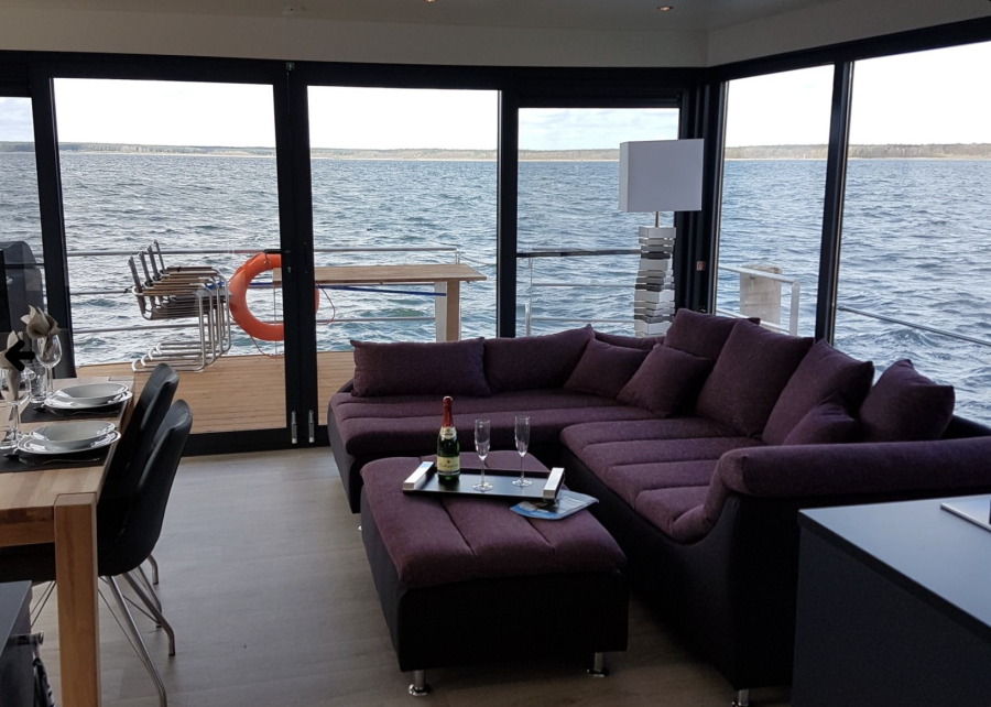 Photo #4 - 1Floating 44 Schwimmferienhaus (MeinFERIENBOOT 3 (fest liegend)) en Fleesensee - 1833