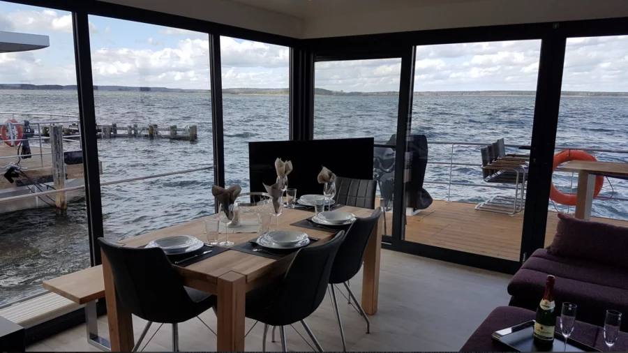 1Floating 44 Schwimmferienhaus (MeinFERIENBOOT 3 (fest liegend))  - 5