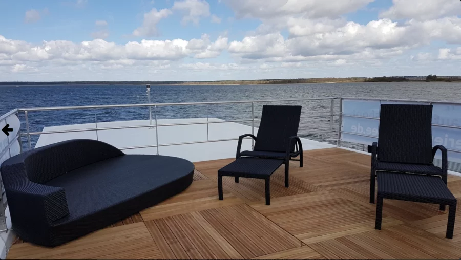 1Floating 44 Schwimmferienhaus (MeinFERIENBOOT 3 (fest liegend))  - 13