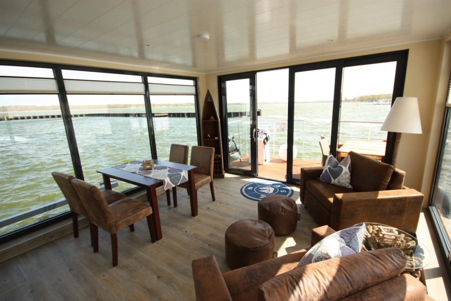 Photo #5 - 1Floating 30 Schwimmferienhaus (MeinFERIENBOOT 2 (fest liegend)) in Ribnitz - 1855