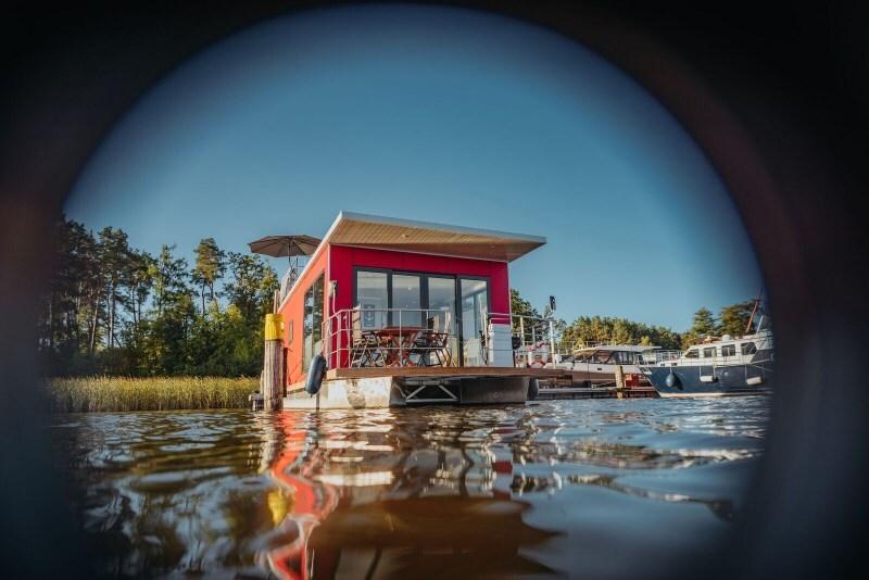 Photo #3 - FLOATING33 (Hausboot Enola) in Furstenberg - 1857