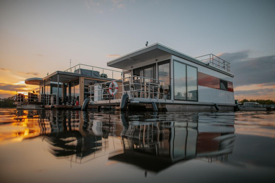 Photo #28 - FLOATING33 (Hausboot Red Pearl) en Zehdenick - 1858