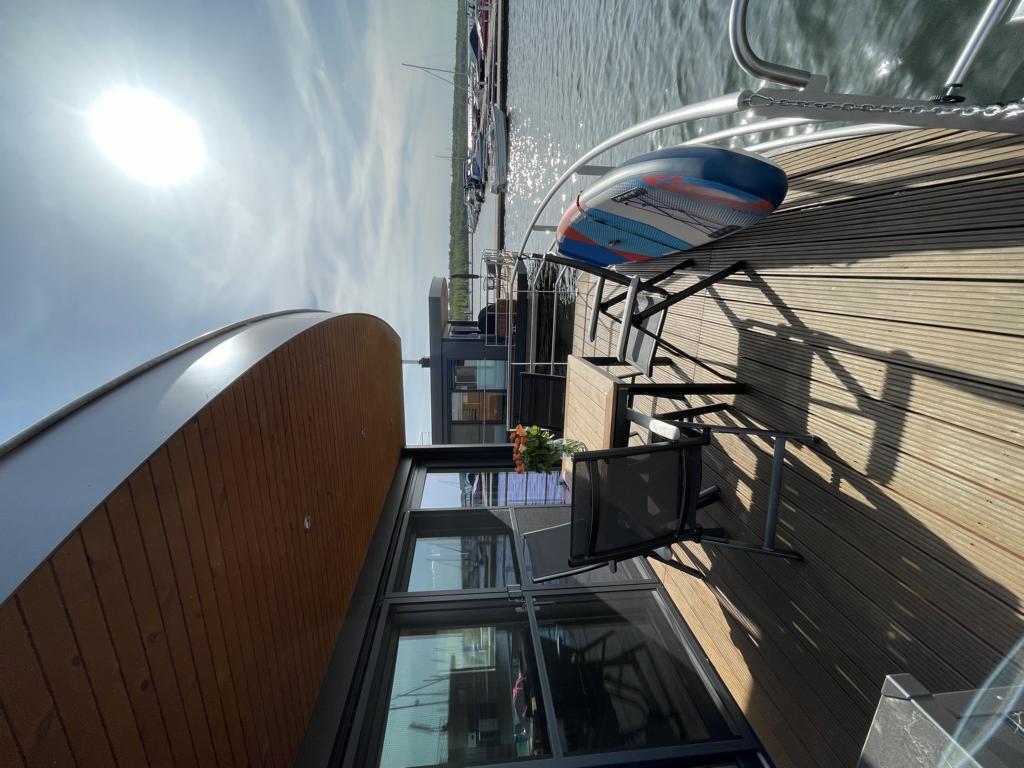 Photo #17 - FLOATING44-2 (Hausboot Heaven on Earth) in Boxberg - 1864