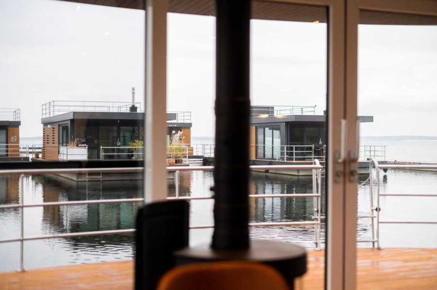 Photo #5 - FLOATING44-2 (Hausboot Atlantis) en Boxberg - 1869
