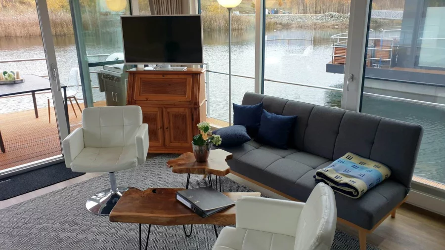 FLOATING44-2 (Hausboot Auszeit)  - 11