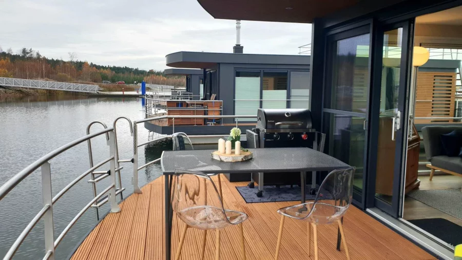 FLOATING44-2 (Hausboot Auszeit)  - 12