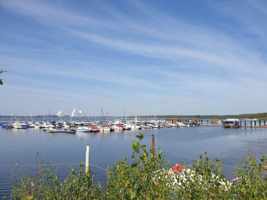 Photo #11 - FLOATING44-2 (Hausboot Auszeit) in Boxberg - 1870