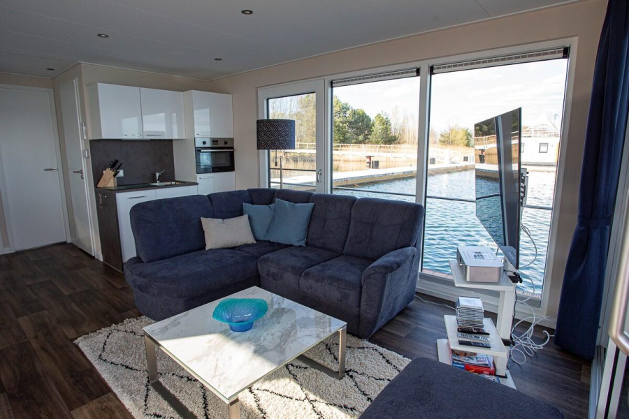 Photo #3 - FLOATING44-3 (Hausboot Dolce Vita - LP10) in Vetschau - 1878