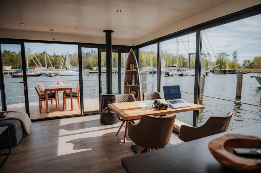 FLOATING44 (Hausboot Trinity - LP5)  - 10
