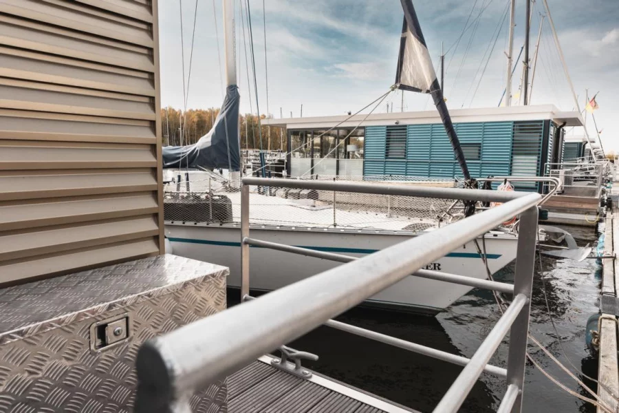 FLOATING44 (Hausboot Paradise - LP9)  - 2