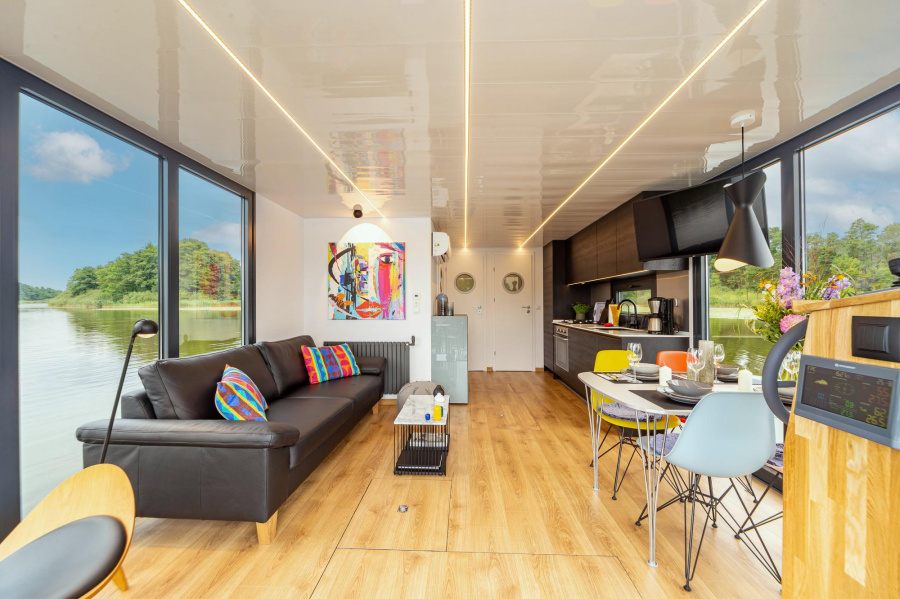 Photo #3 - RivoCampi 400 (Aqua Villa hybrid) en Buchholz - 1938