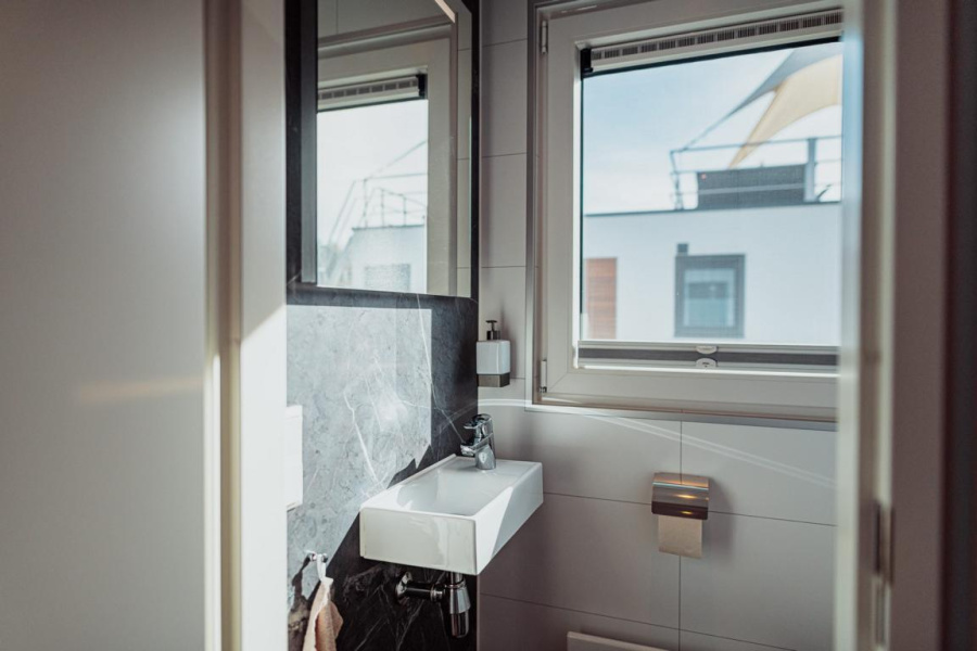 Photo #12 - FLOATING44-3 (Hausboot Cosy Home - LP16) in Vetschau - 1950