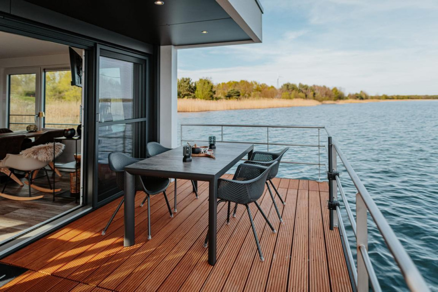 Photo #1 - FLOATING44-3 (Hausboot Cosy Home - LP16) in Marina Spreewald - 1950