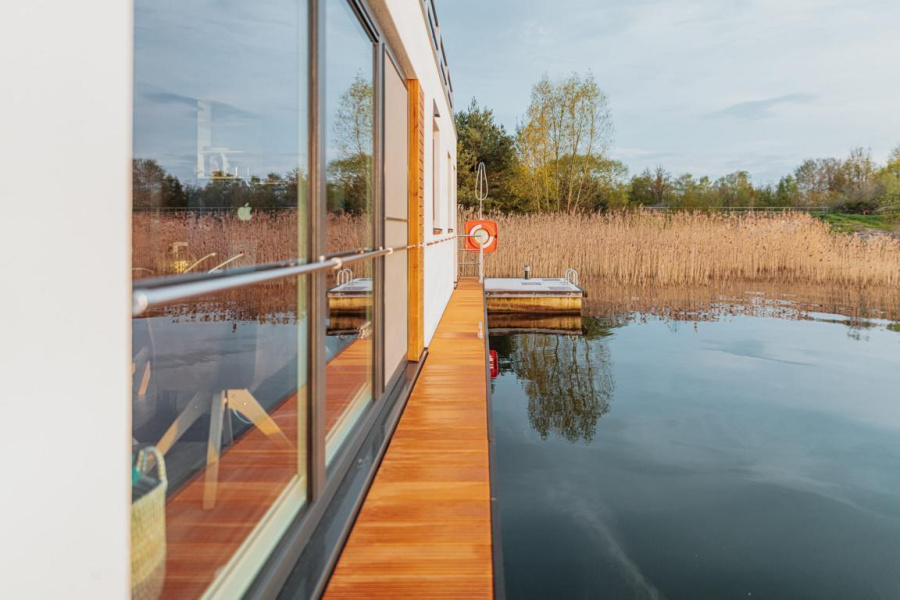 Photo #21 - FLOATING44-3 (Hausboot Cosy Home - LP16) in Vetschau - 1950