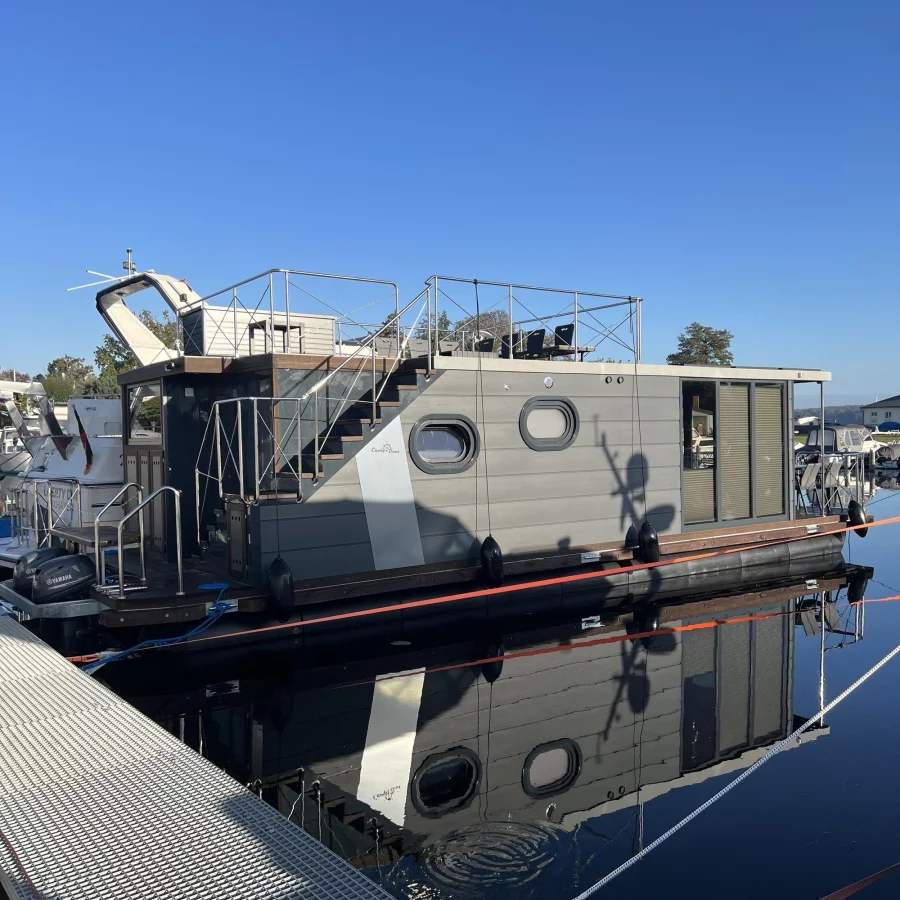 RivoCampi 400 (Houseboat One)  - 0
