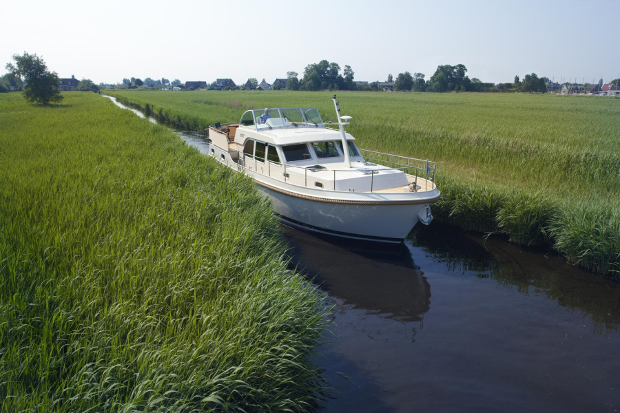 Photo #10 - LinssenGrand Strudy 40.9 (Ganymed) in Zehdenick - 2010