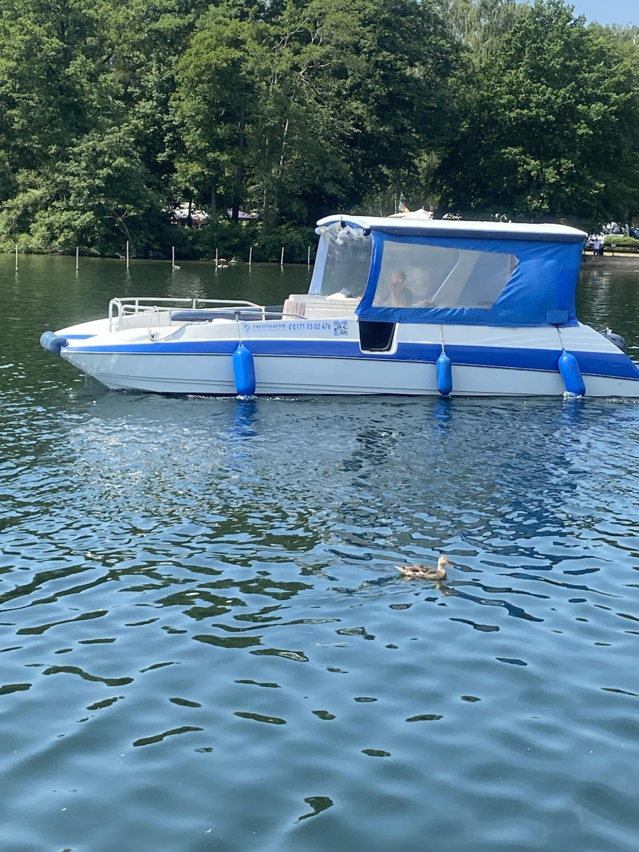 Photo #1 - TagescharterPartyliner (Partyliner) in Yachthafen Müritz - Kamerun - 2025
