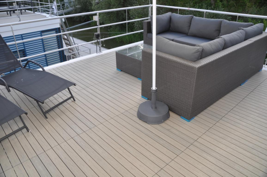 Photo #12 - FLOATING44 (Hausboot Scarlett - LP5) en Hoxter - 2085