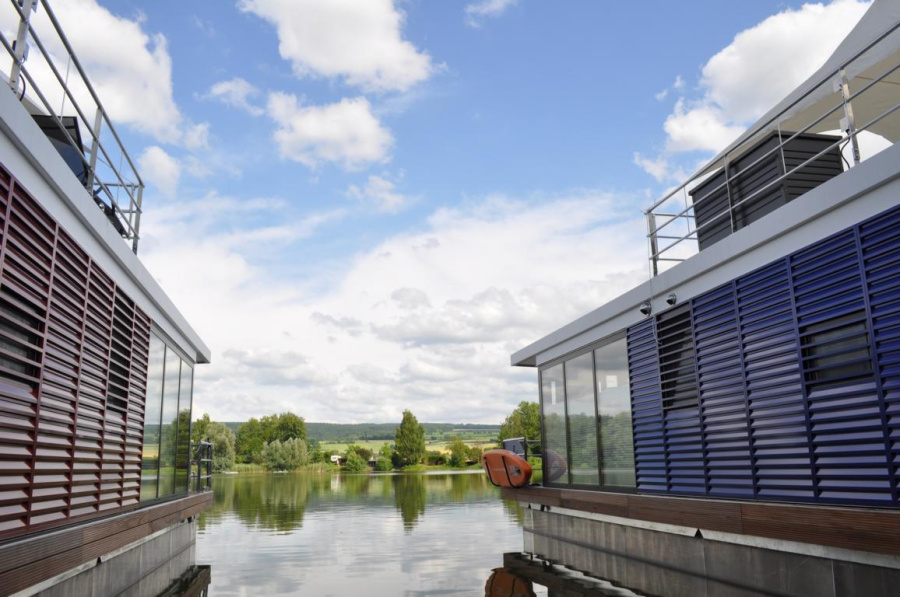 Photo #2 - FLOATING44 (Hausboot Scarlett - LP5) en Hoxter - 2085