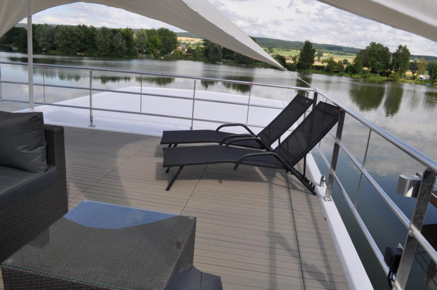 Photo #1 - FLOATING44 (Hausboot Scarlett - LP5) en Marina Höxter - 2085