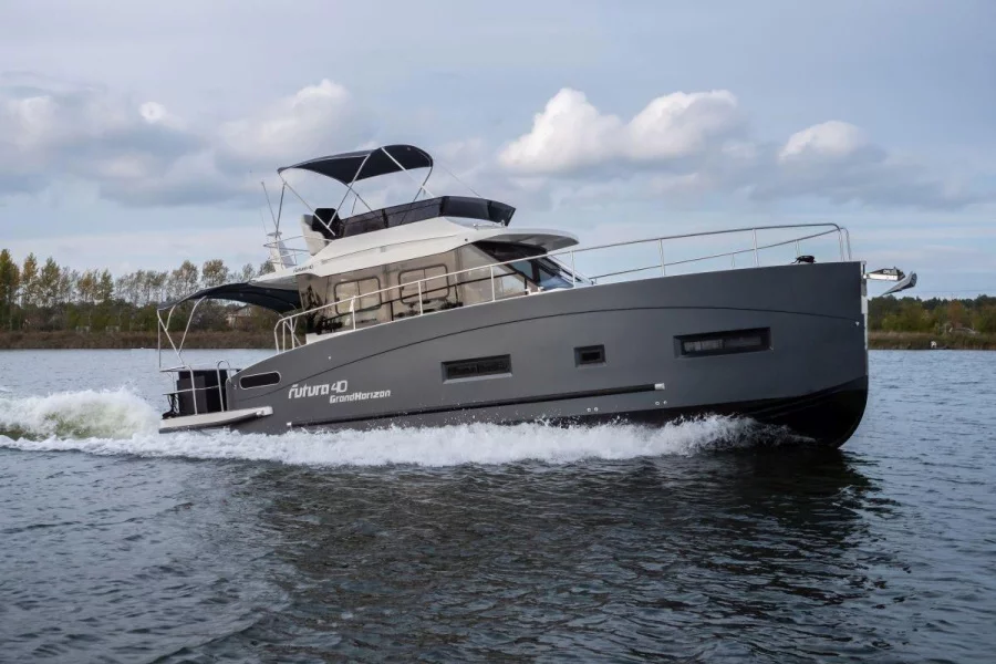 Futura40 Flybridge (Dicker Max 2)  - 0