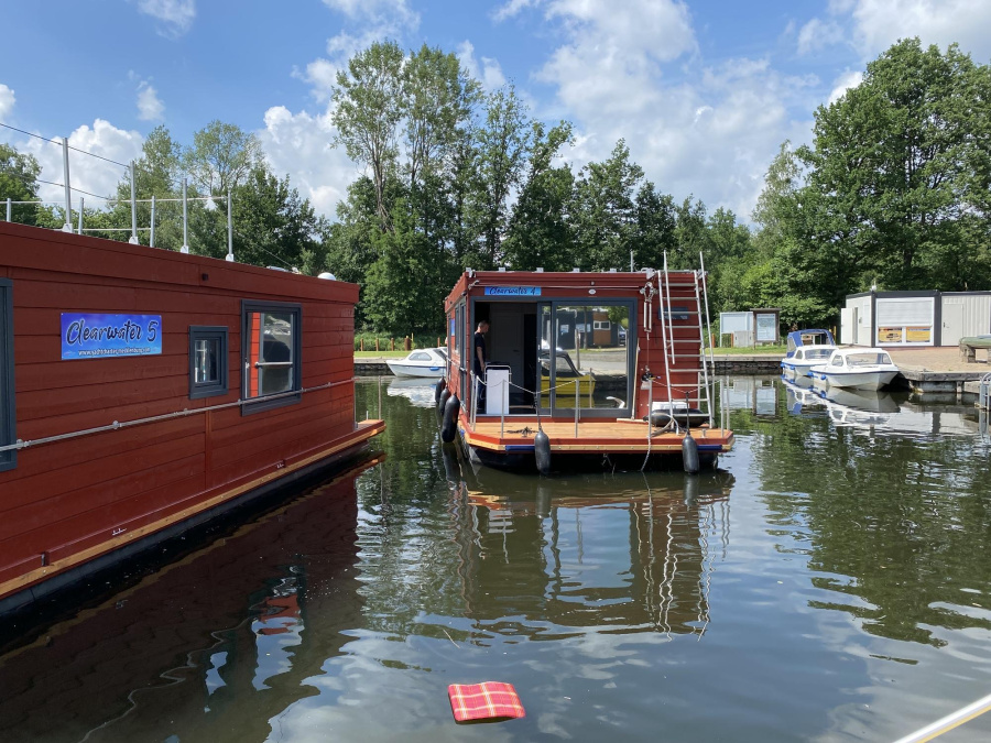 Photo #1 - ClearwaterCW 4/5 (CW 4) in Marina Wolfsbruch - 2115