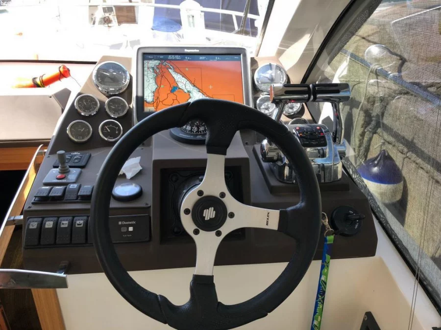 Faeton300 Flybridge (Flinker Max)  - 4