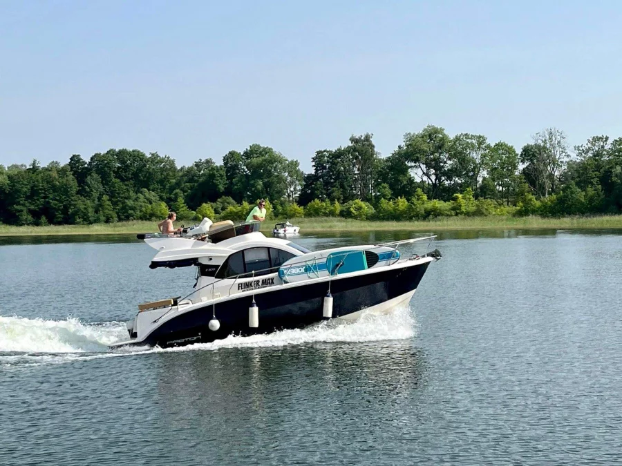 Faeton300 Flybridge (Flinker Max)  - 15