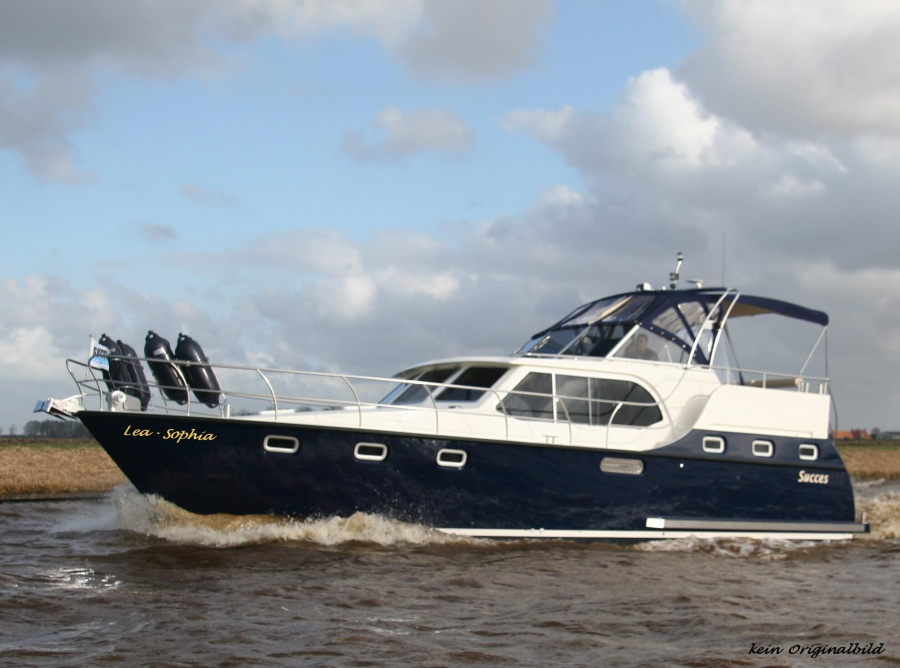 Photo #2 - FB-YachtcharterSucces 125 Ultra New Line (MY Lea-Sophia) in Malchow - 2147