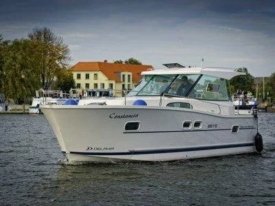 FB-YachtcharterDelphia Yachts / 1050 Escape (MY Constancia)  - 2