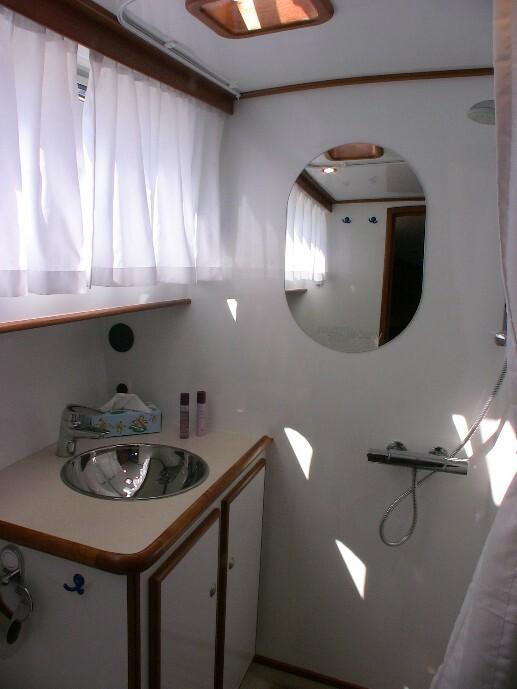 Photo #4 - FB-YachtcharterSucces 108 Ultra New Line (MY Alina) en Malchow - 2159