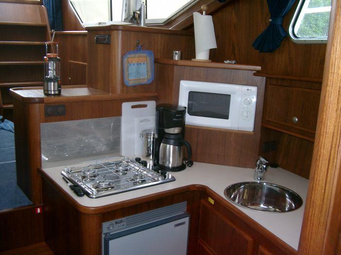 Photo #3 - FB-YachtcharterAqua Yacht 1200 (MY Gina-Maria) in Malchow - 2162
