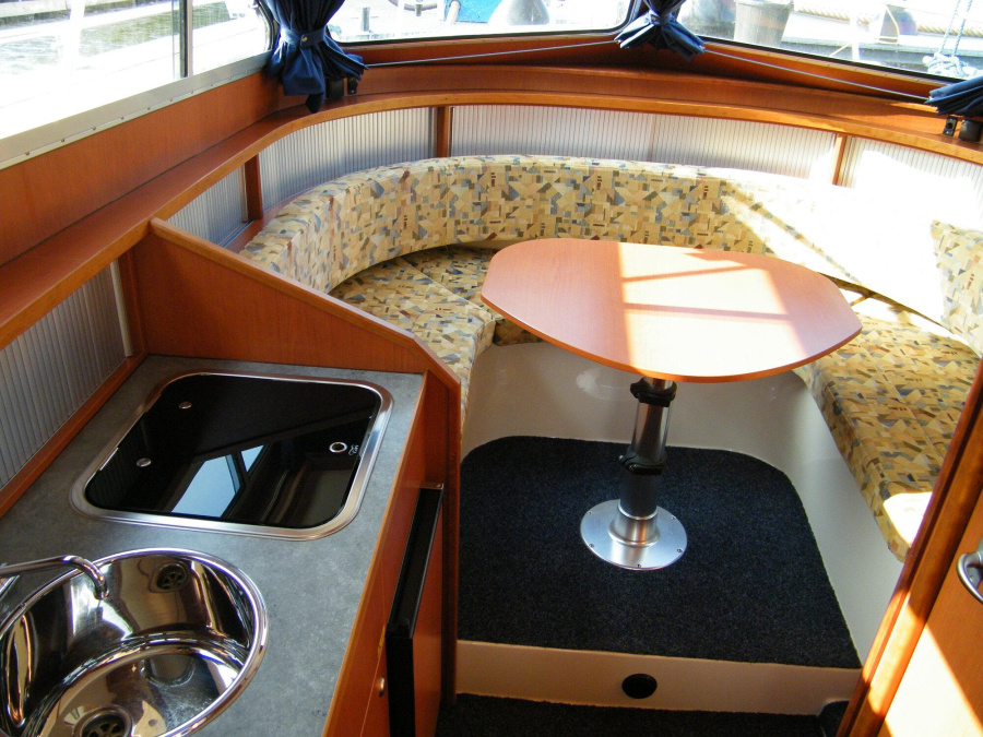 Photo #7 - FB-YachtcharterMarco / 860 AK New Line (MY Mary) in Malchow - 2164