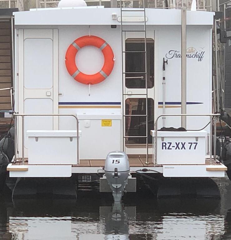 Photo #1 - RollybootRollyboot (Traumschiff) en Yachthafen Müritz - Kamerun - 2195