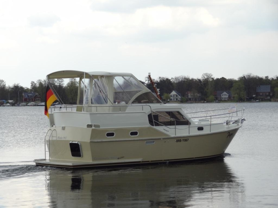 Photo #1 - Concordia92 AC "Pepe & King Arthur" (Pepe) in Brehm & Presch Marina GbR / Marina Alter Hafen - 2198