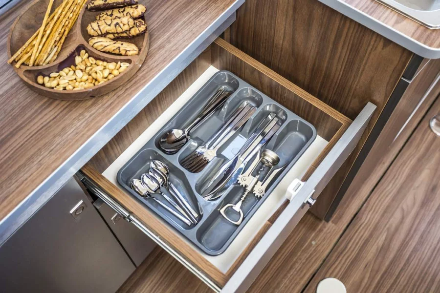 HouseboatGrand37 (12)  - 17