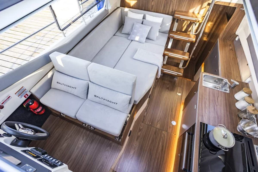 HouseboatGrand37 (13)  - 9