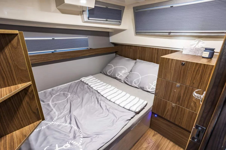 HouseboatGrand37 (13)  - 5