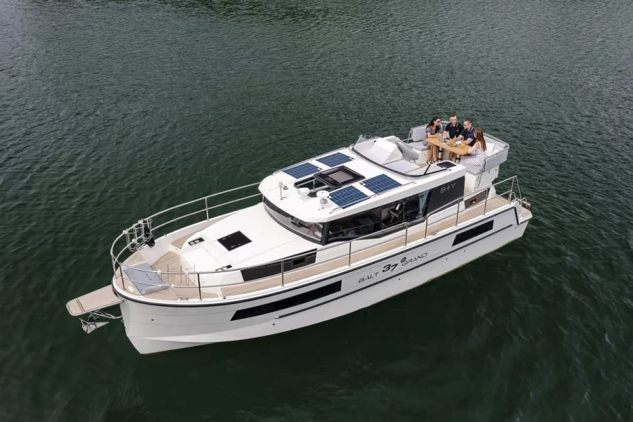 HouseboatGrand37 (13)  - 20