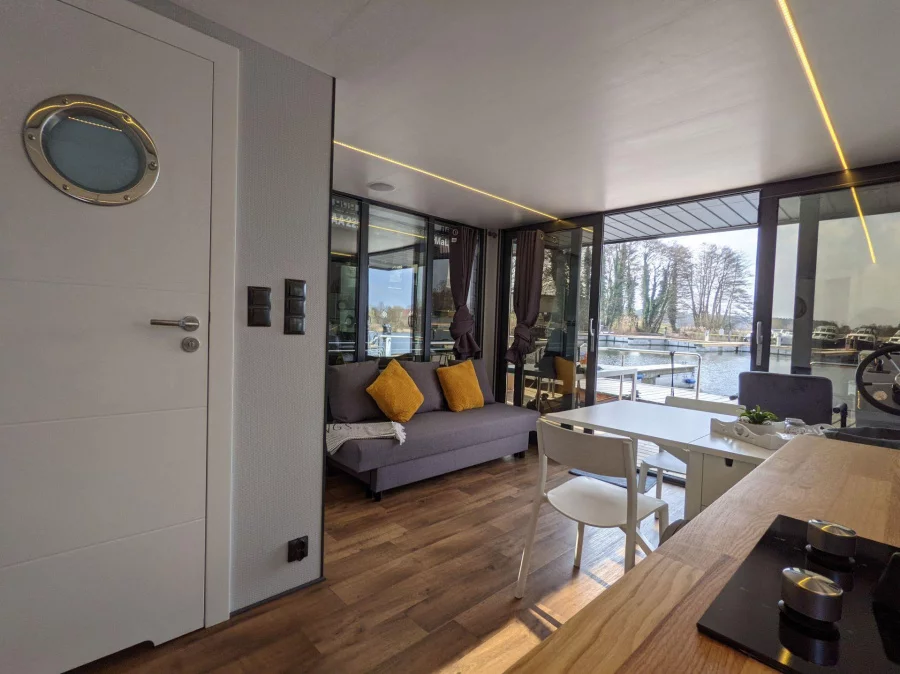 LaMareLa Mare Apart (Hausboot LaMare Apartboat "Demmin" SUP inklusive)  - 14