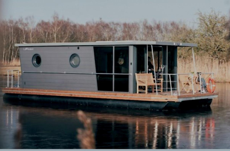 Photo #11 - LaMareLa Mare Apart (Hausboot LaMare Apartboat "Demmin" SUP inklusive) en Demmin - 2381