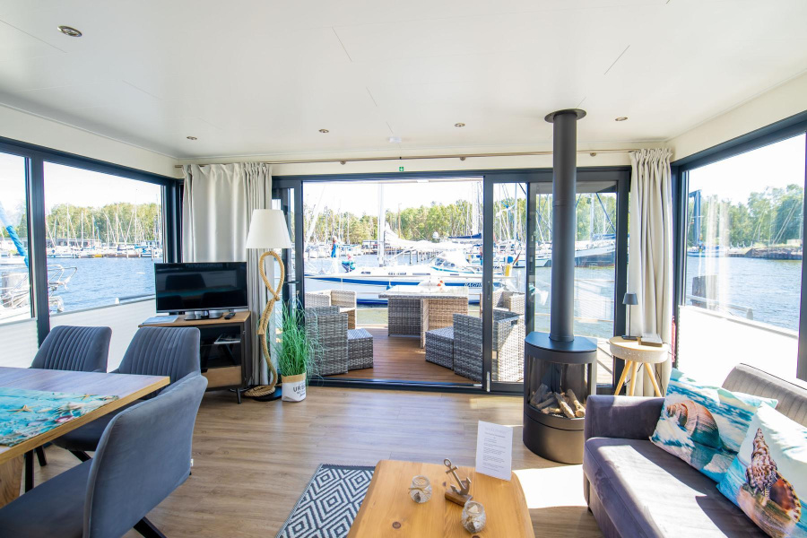 Photo #16 - FLOATING44 (Hausboot Träumerei - LP3) en Peenemunde - 2394