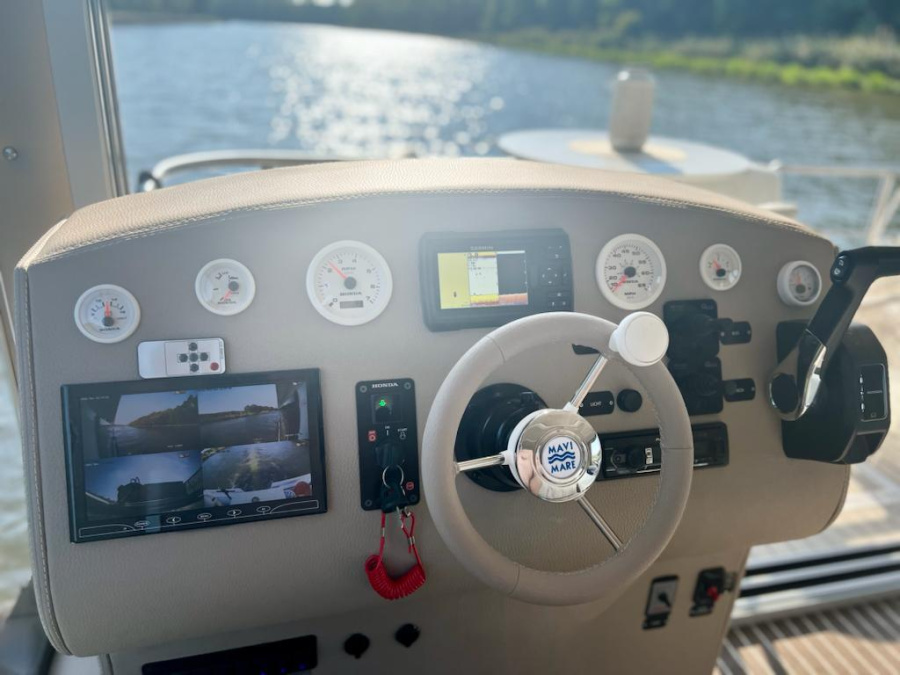 Photo #22 - HausbootLuxboot (Luxboot 1) en Röbel - 2435