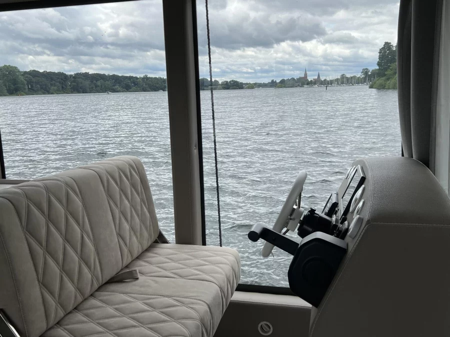 HausbootLuxboot Floating House (Luxboot 2)  - 9